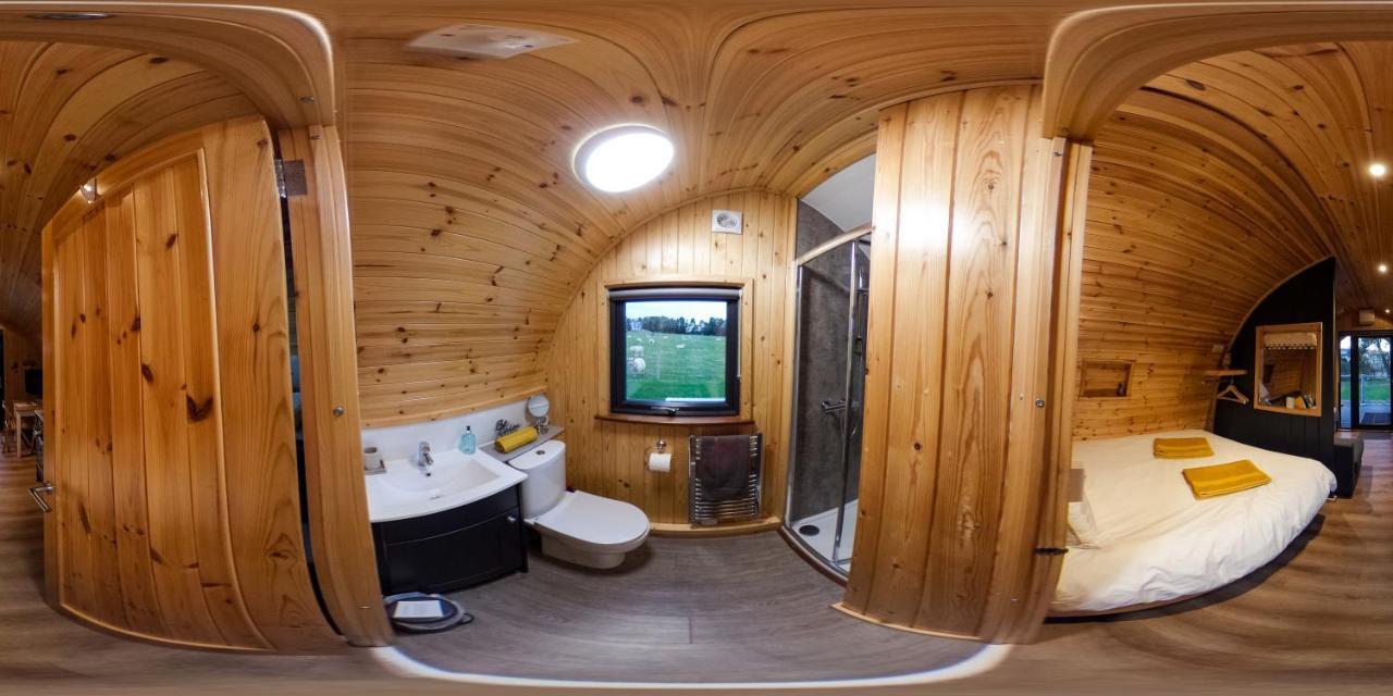 Hotel Robins Nest Glamping Pod With Hot Tub Keith Exterior foto